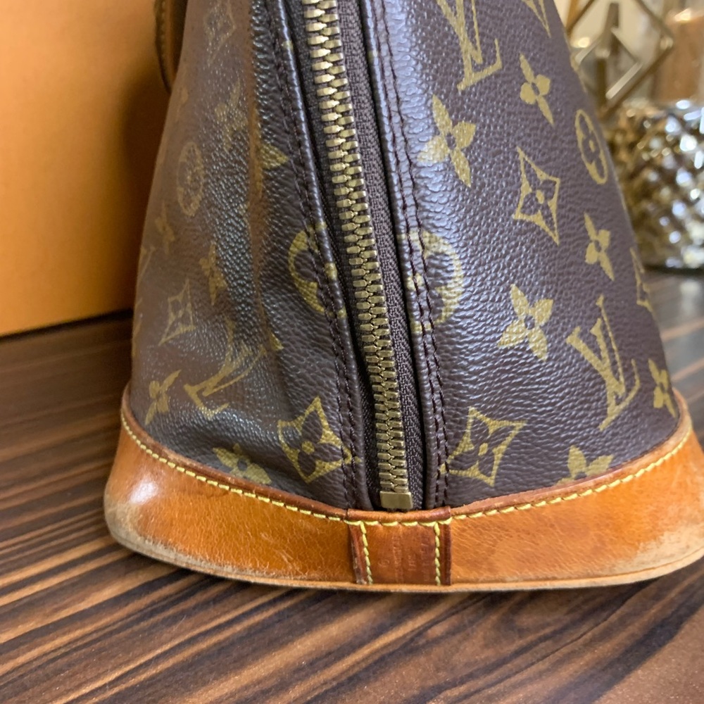 Authentic Louis Vuitton Alma Bag Monogram Brown - Picture 13 of 16